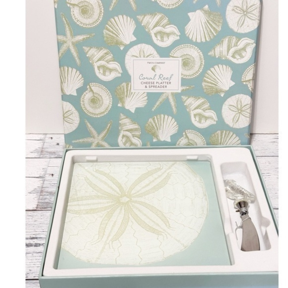 NEW Two's Company Coral Reef Glass Cheese Platter & Spreader